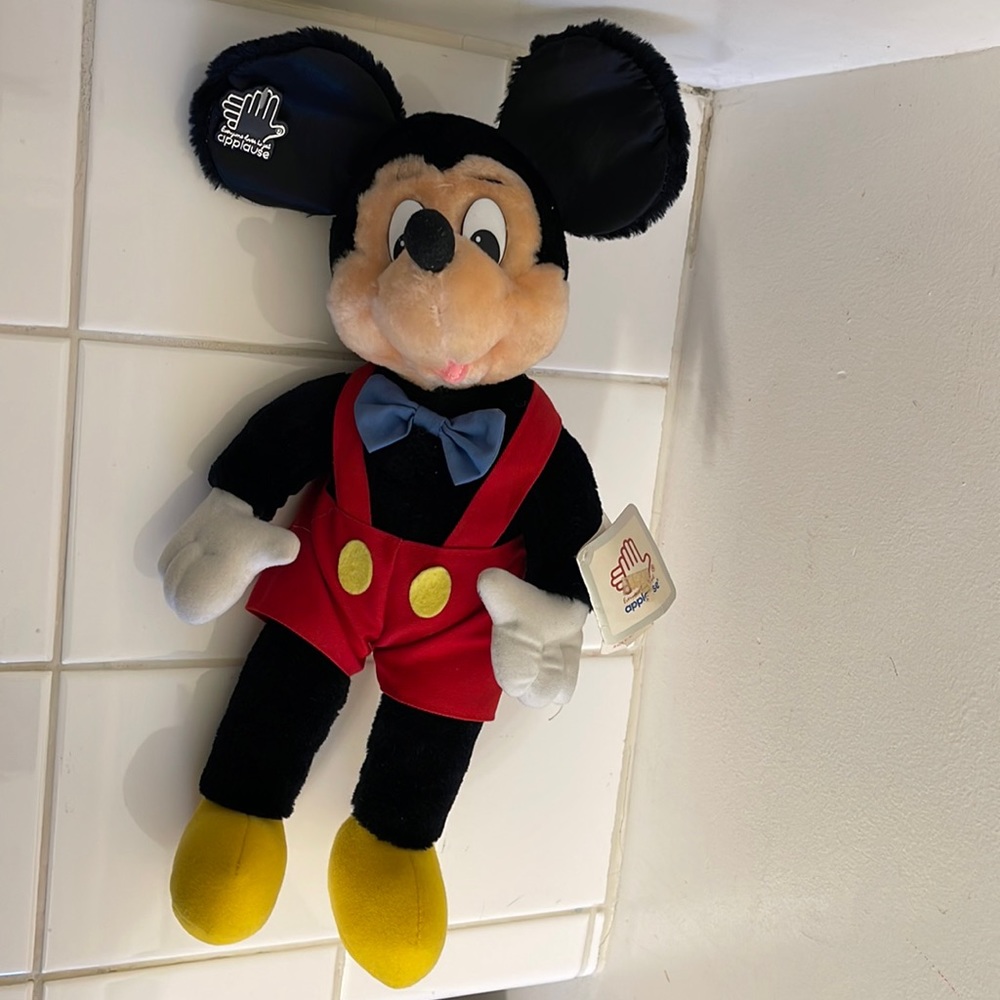 Applause Mickey Mouse plush bowtie red shorts with all tags